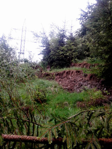 Foto: Alunecare de teren Baiut